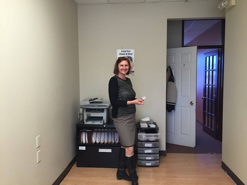 Softron Tax | 435 Stone Rd W, Guelph, ON N1G 2X6, Canada | Phone: (519) 821-5555