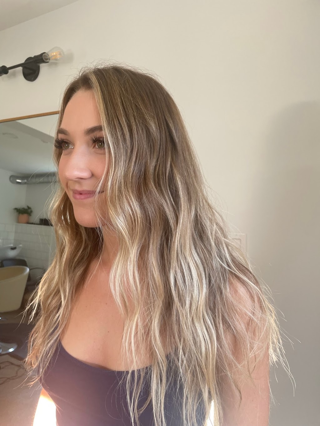 Hunniehair | 12 Gordon Dr SW, Calgary, AB T3E 5A5, Canada | Phone: (587) 224-1048