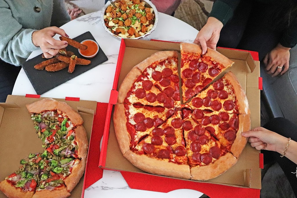 Pizza Salvatoré | 1120 Bd Saint-Joseph, Drummondville, QC J2C 2C7, Canada | Phone: (866) 695-6666