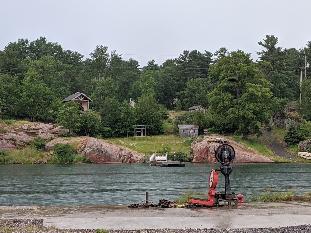 Herbert Fisheries | 21 Channel St, Killarney, ON P0M 2A0, Canada | Phone: (705) 287-2214