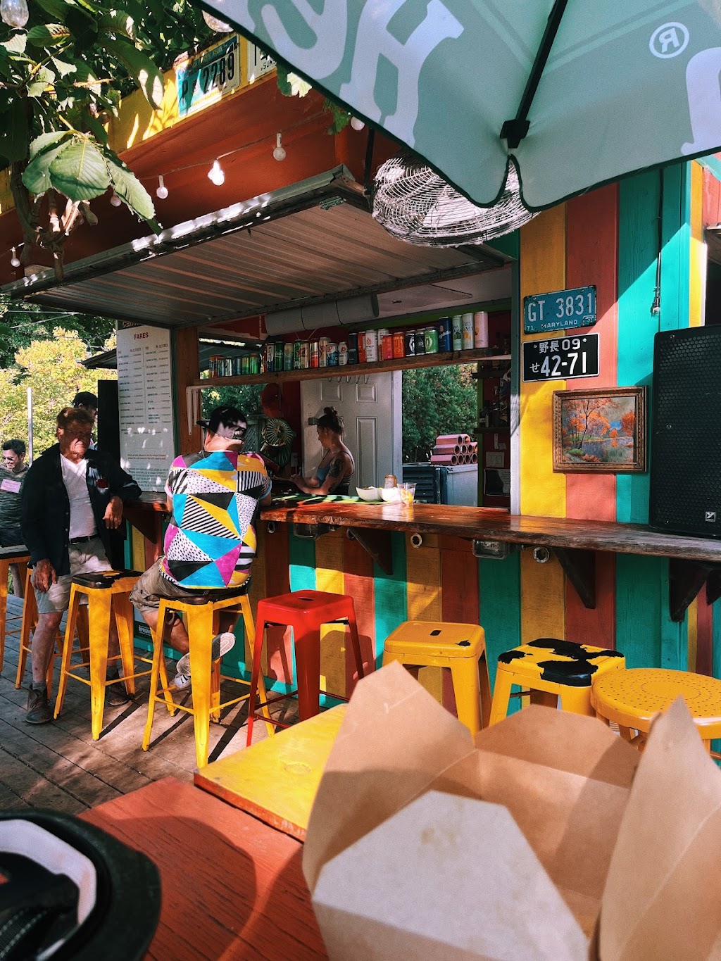 Runaway Cafe | 102 Lakeshore Ave, Toronto, ON M5J 1X9, Canada | Phone: (416) 464-6356