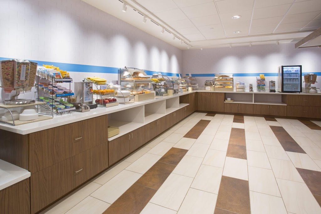 Holiday Inn Express & Suites Calgary Airport Trail NE | 41 Freeport Cres NE, Calgary, AB T3J 0T7, Canada | Phone: (403) 274-7800