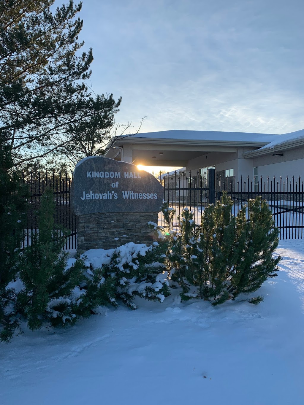 Kingdom Hall of Jehovahs Witnesses | 5003 162 Ave NW, Edmonton, AB T5Y 3K2, Canada | Phone: (780) 406-9905