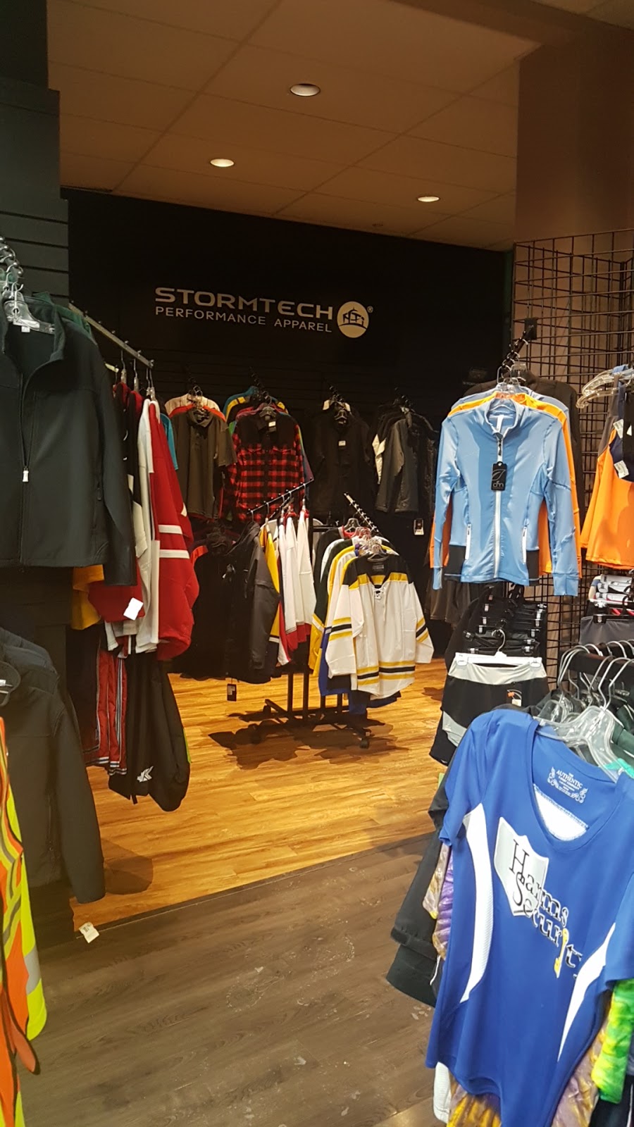 GMP Sportswear | 1305 Victoria St N #3, Kitchener, ON N2B 3E3, Canada | Phone: (519) 748-9255