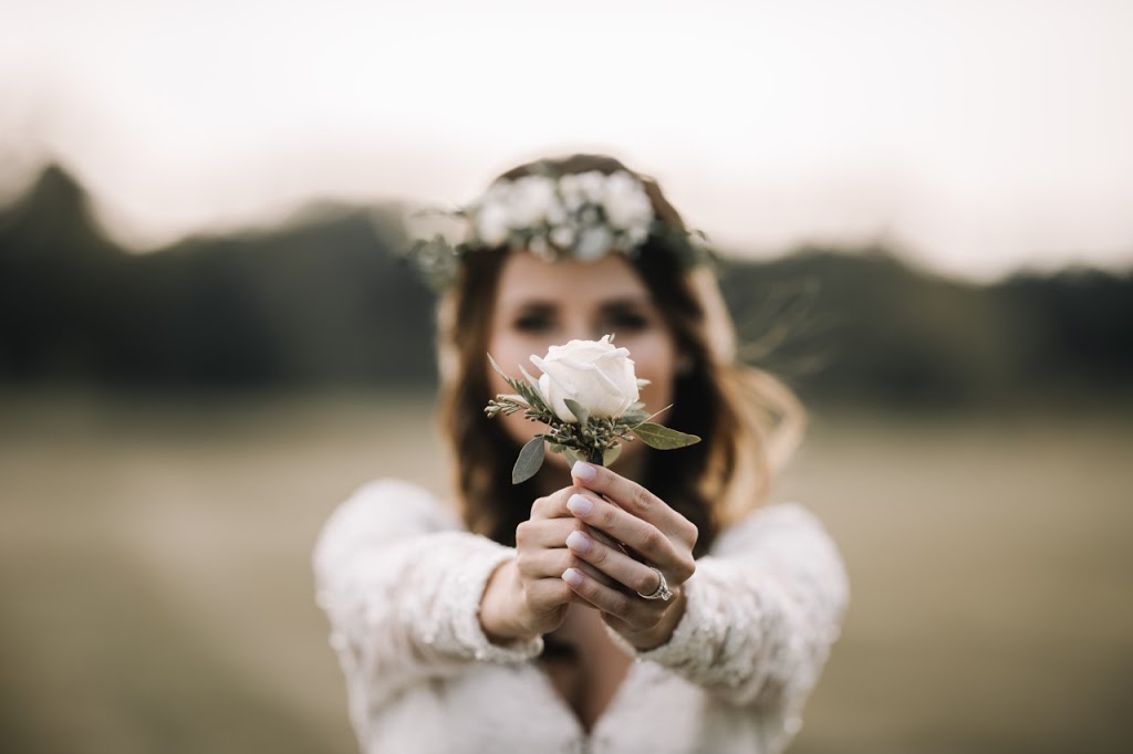 Steve Galicza Photography | 506 Metcalfe St E, Strathroy, ON N7G 1R5, Canada | Phone: (519) 859-3648