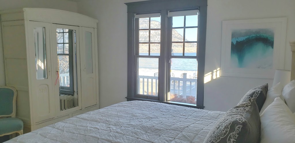 Warren House B&B | 434 Lakeshore Dr W, Penticton, BC V2A 1B8, Canada | Phone: (604) 741-8575