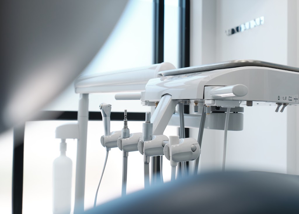 One Family Dental | 320 Plains Rd E Unit 109/110, Burlington, ON L7T 0C1, Canada | Phone: (905) 634-9115