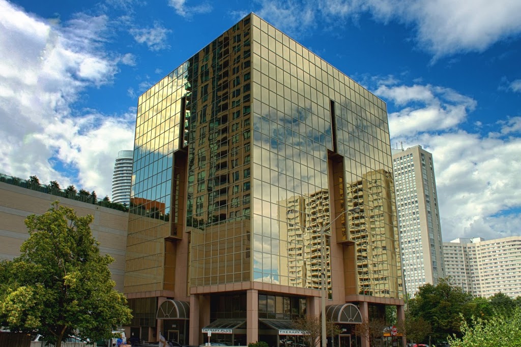 Rook Hotel Mississauga | 3660 Hurontario St, Mississauga, ON L5B 3C4, Canada | Phone: (905) 949-4000
