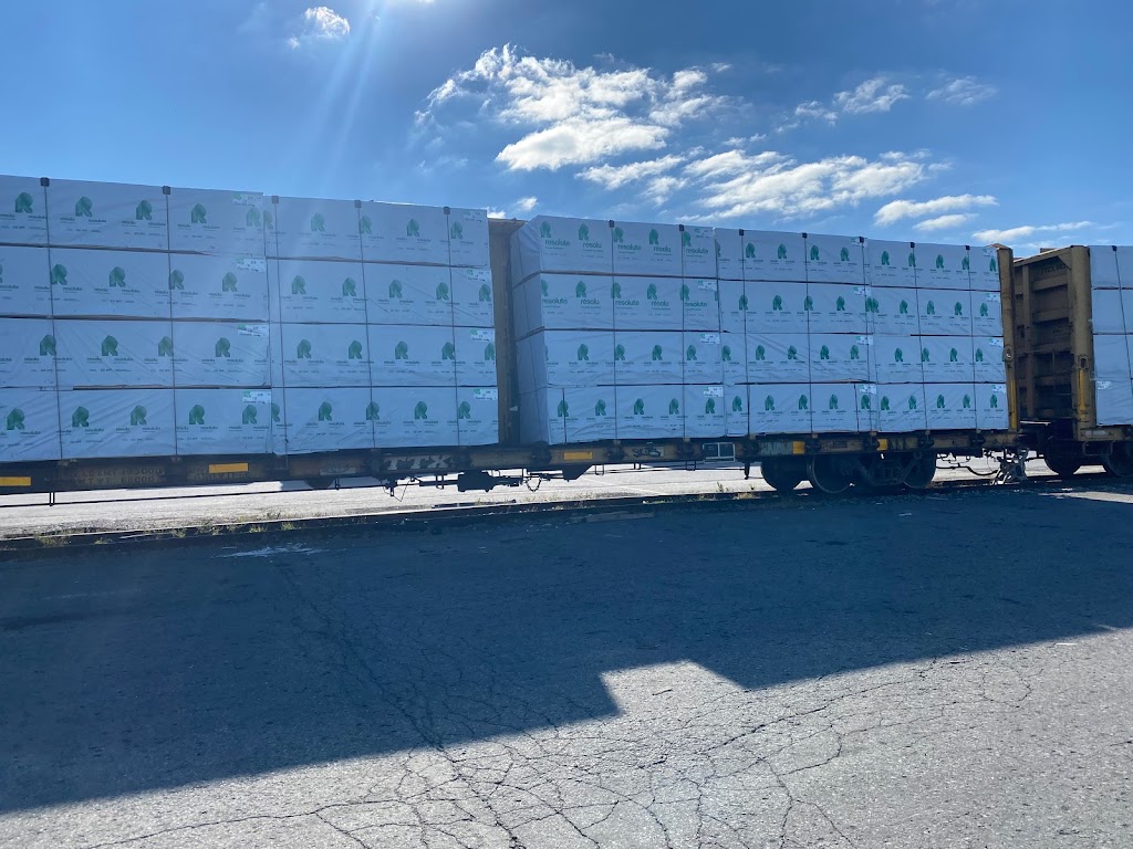 ST-PIERRE TRANSLOAD | 17 Rue des Hauts Fourneaux, Beauharnois, QC J6N 0B6, Canada | Phone: (450) 429-2244