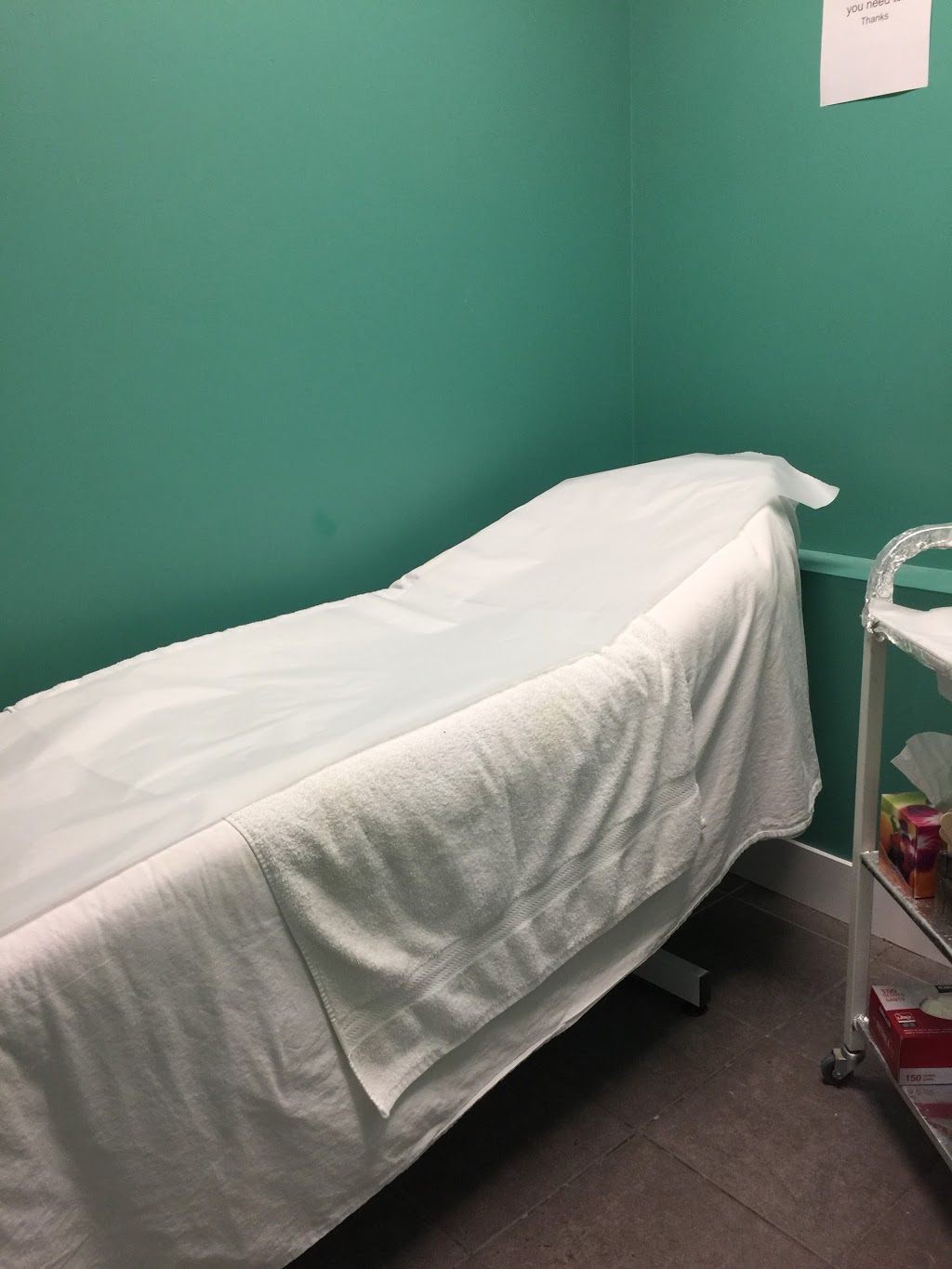 Sparkle Beauty Clinic | 10111 No. 3 Rd #116, Richmond, BC V7A 1W6, Canada | Phone: (604) 284-5440