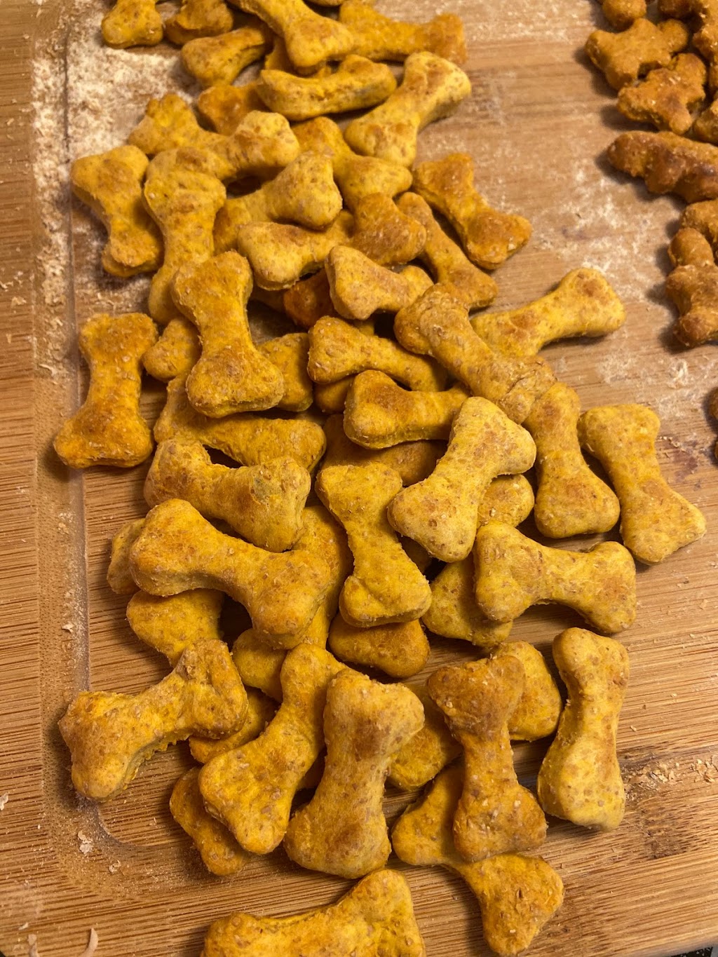 Supernova Treats | 40 Perrin Ave, Nepean, ON K2J 2X5, Canada | Phone: (613) 304-4672