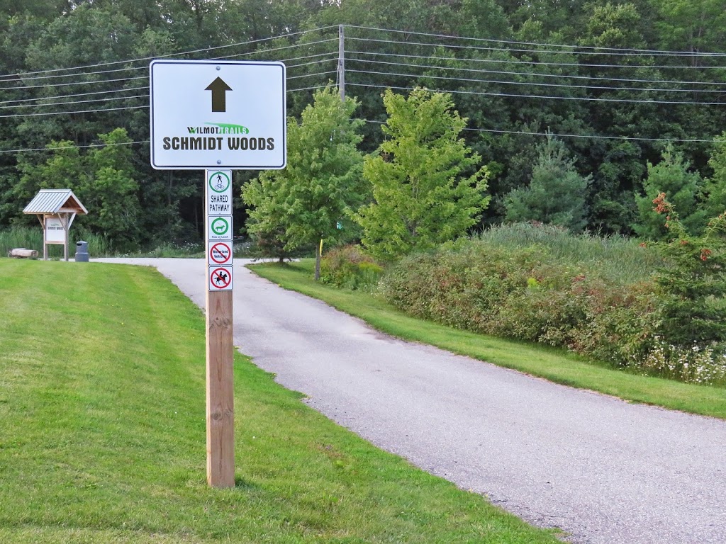 Schmidt Woods Trail | 1291 Nafziger Rd, Baden, ON N3A 0C4, Canada | Phone: (519) 634-8444