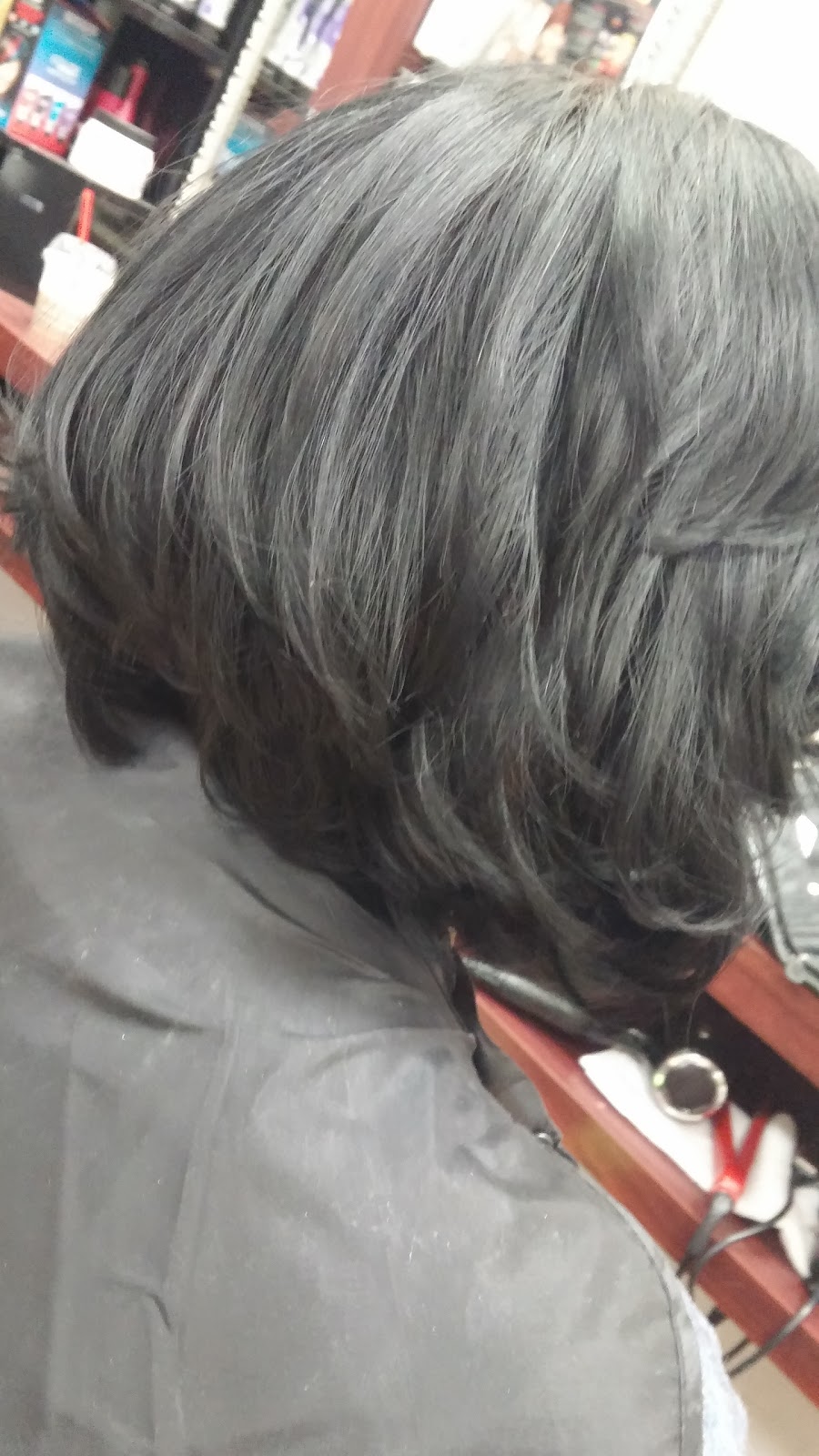 Natasha beauty shop | 427 St Paul Ave, Brantford, ON N3R 2N8, Canada | Phone: (519) 805-3909