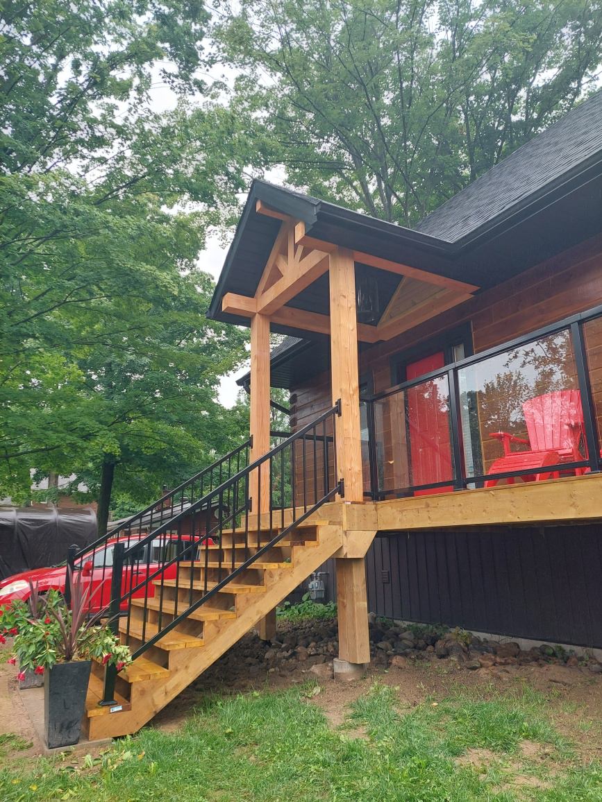 Big Kahuna Contracting | 8016 ON-11, Orillia, ON L3V 6H3, Canada | Phone: (705) 329-4949