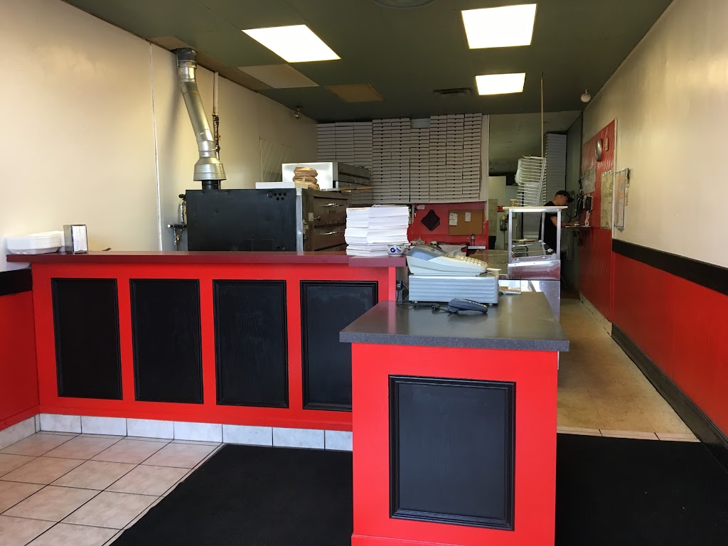10 Buck Pizza Woodstock | 974 Dundas St, Woodstock, ON N4S 1H3, Canada | Phone: (519) 533-6335