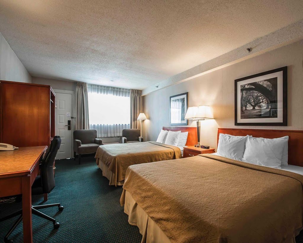 Econo Lodge | 21735 Lougheed Hwy, Maple Ridge, BC V2X 2S2, Canada | Phone: (604) 463-5111