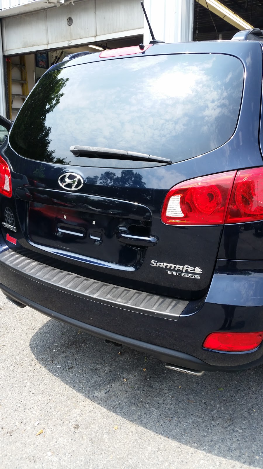 Renwicks Service Centre | 310 King St E, Brockville, ON K6V 1E7, Canada | Phone: (613) 342-3933