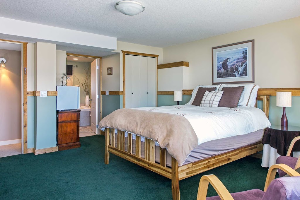 Okanagan Oasis B&B | 5807 Atkinson Crescent, Peachland, BC V0H 1X4, Canada | Phone: (250) 767-2141