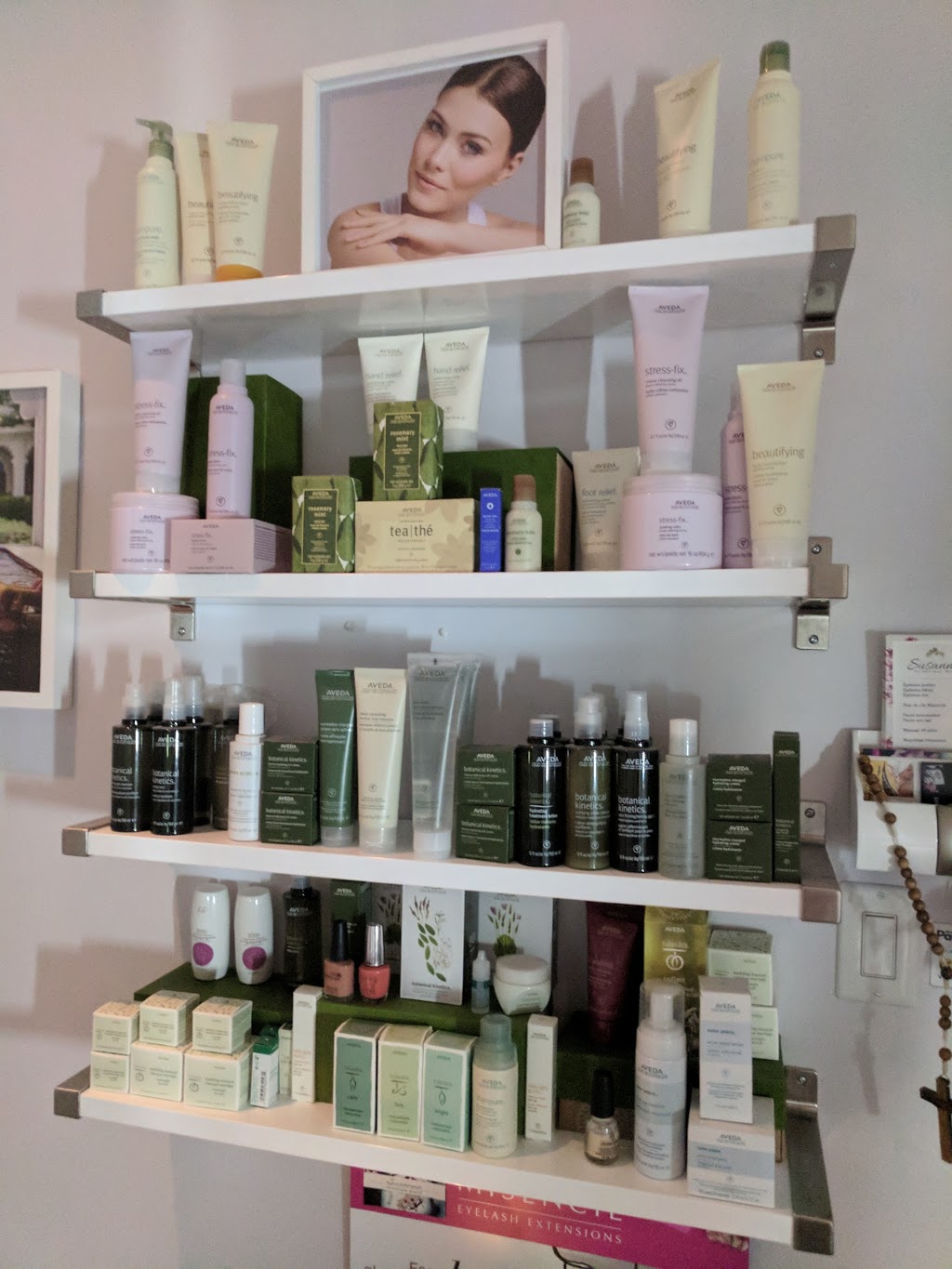 St. Laurent Beauty Trends | 1707 Boulevard Saint-Martin O, Laval, QC H7S 1N2, Canada | Phone: (450) 973-7855