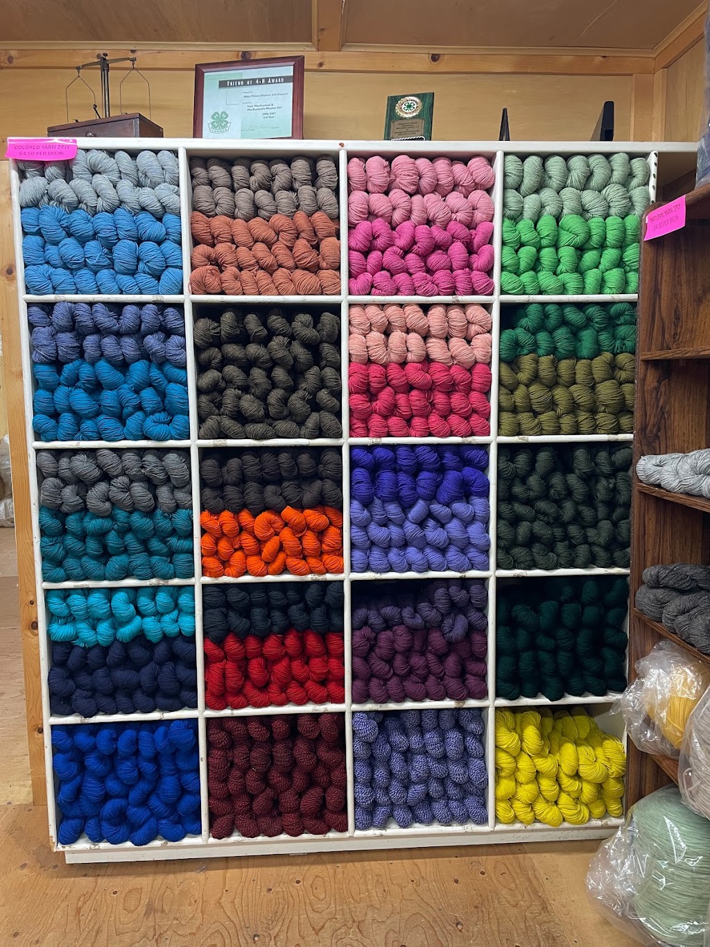 MacAuslands Woollen Mills | 38317 PE-2, Bloomfield, PE C0B 1E0, Canada | Phone: (902) 859-3005