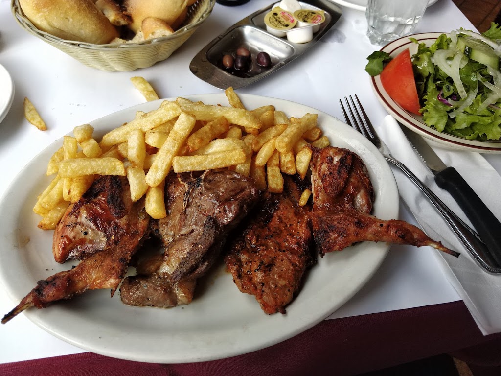 Chez Doval | 150 Rue Marie-Anne, Montréal, QC H2W 1A5, Canada | Phone: (514) 843-3390