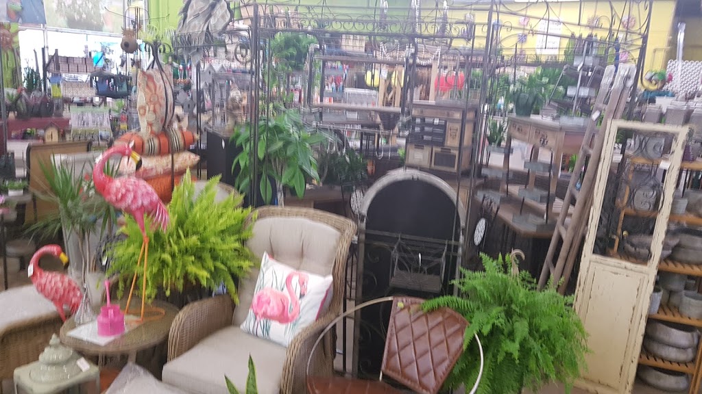 Sharples Greenhouses Garden Gallery | 2136 Upper James St, Mount Hope, ON L0R 1W0, Canada | Phone: (905) 679-4192