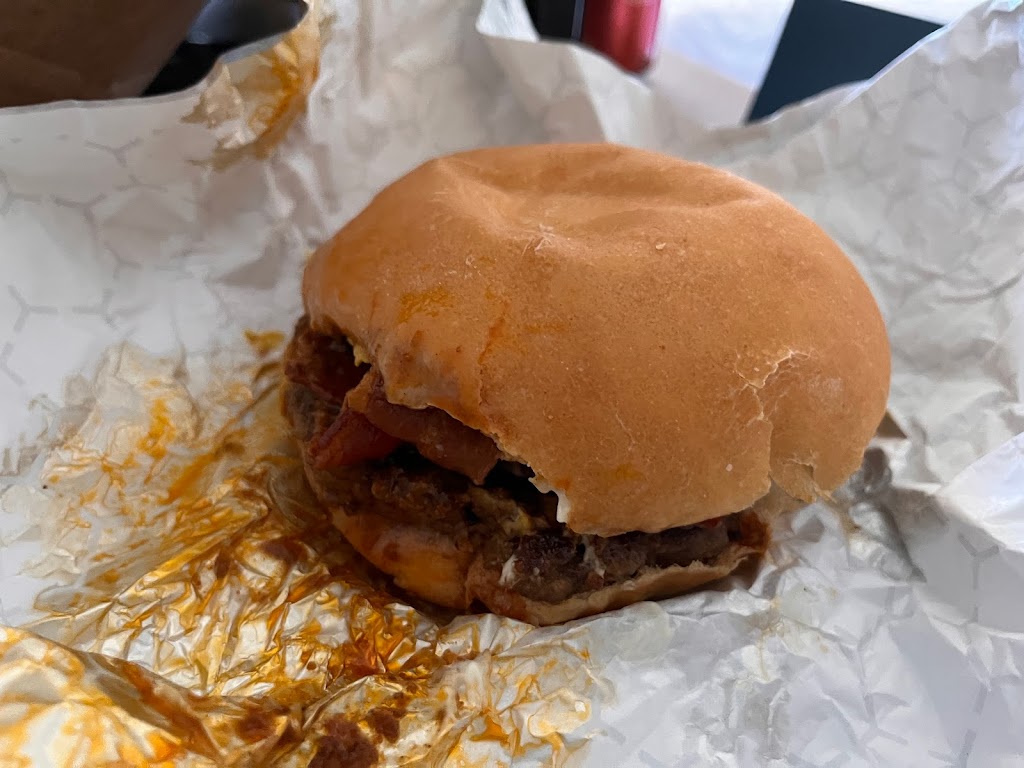 Daly Burgers | 619 Corydon Ave, Winnipeg, MB R3L 0P3, Canada | Phone: (204) 284-4944