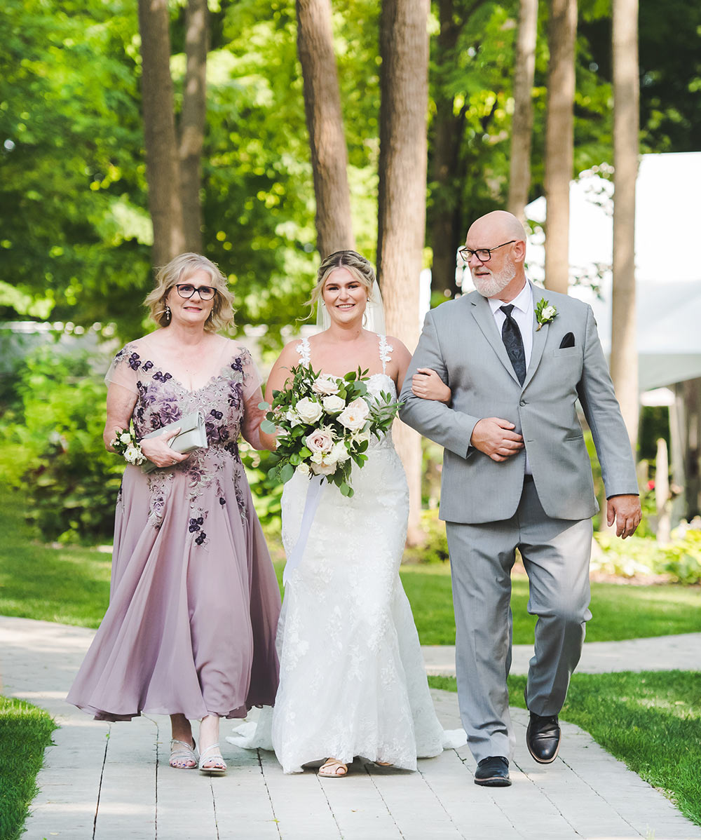 Vaughn Barry Photography | 1866 Elana Dr, Orillia, ON L3V 0C2, Canada | Phone: (705) 627-9376