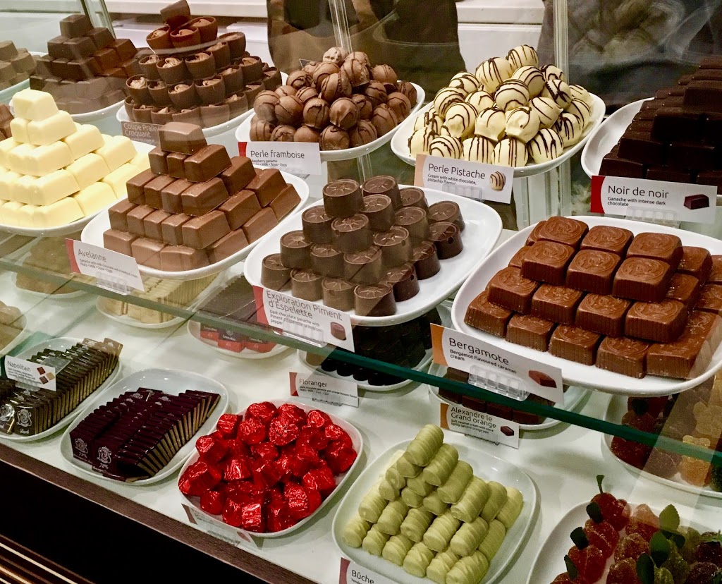 Leonidas Chocolates | 960 Cole Harbour Rd, Dartmouth, NS B2V 1E6, Canada | Phone: (902) 420-8887