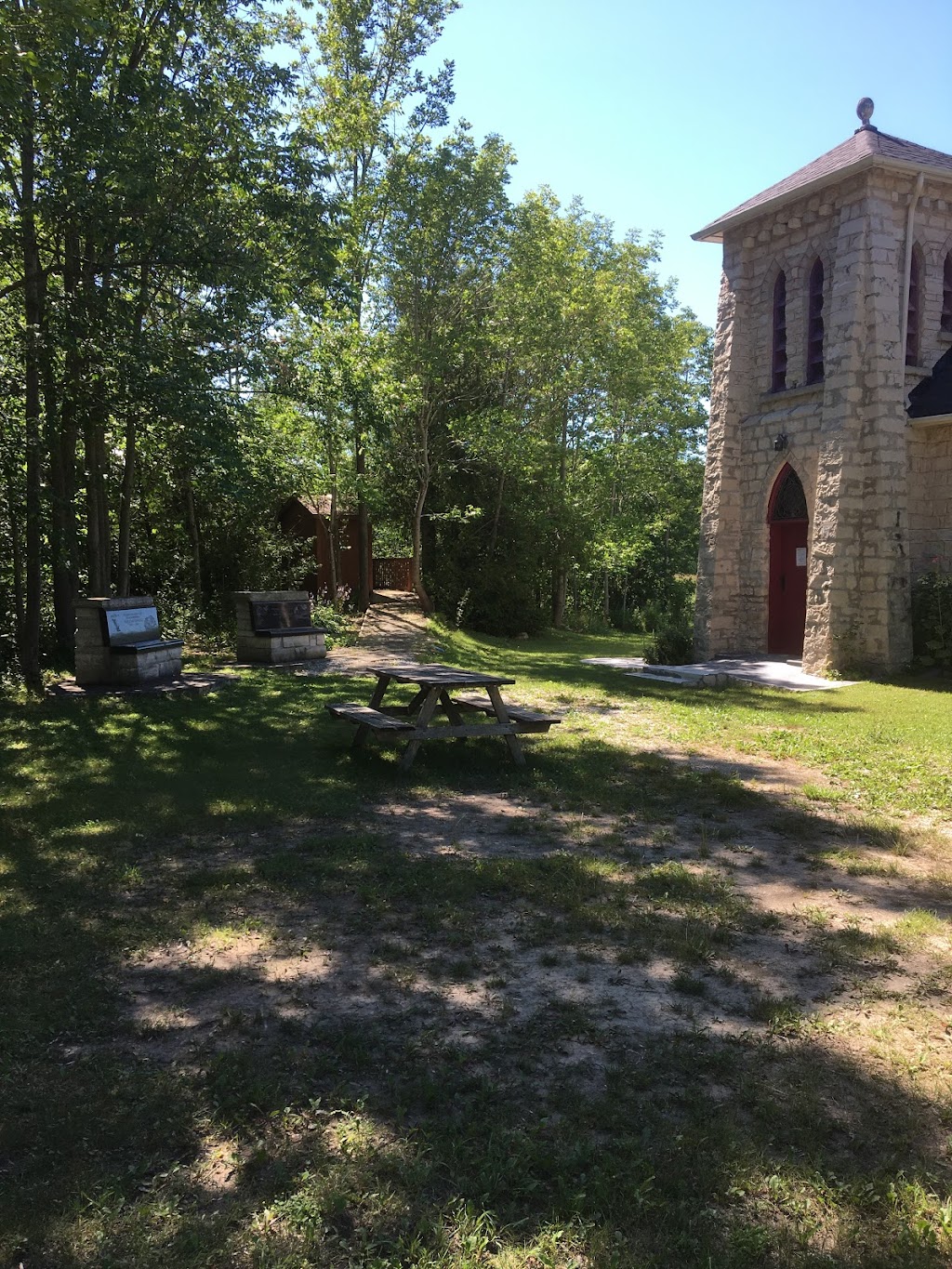 St Margarets Chapel | 133 E Rd, Lions Head, ON N0H 1W0, Canada | Phone: (519) 534-0916