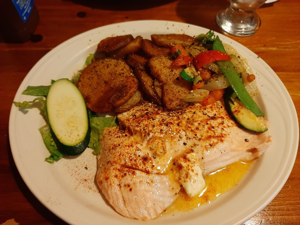 Crofters Steak & Seafood | 565 Stellarton Rd, New Glasgow, NS B2H 1M6, Canada | Phone: (902) 755-3383