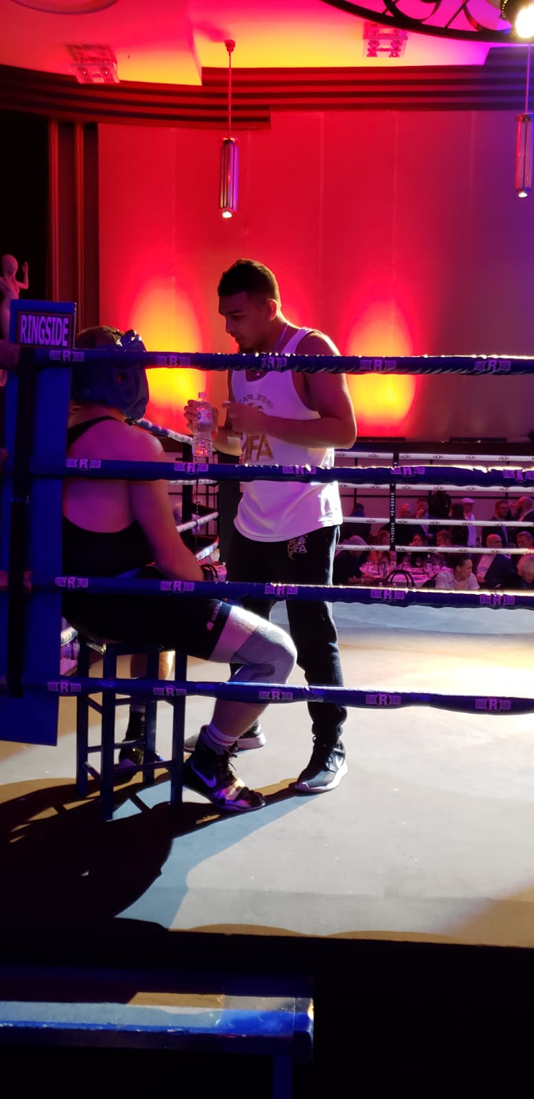 Fearless Boxing Club | 300 New Toronto St #36, Etobicoke, ON M8V 2E8, Canada | Phone: (647) 571-0322