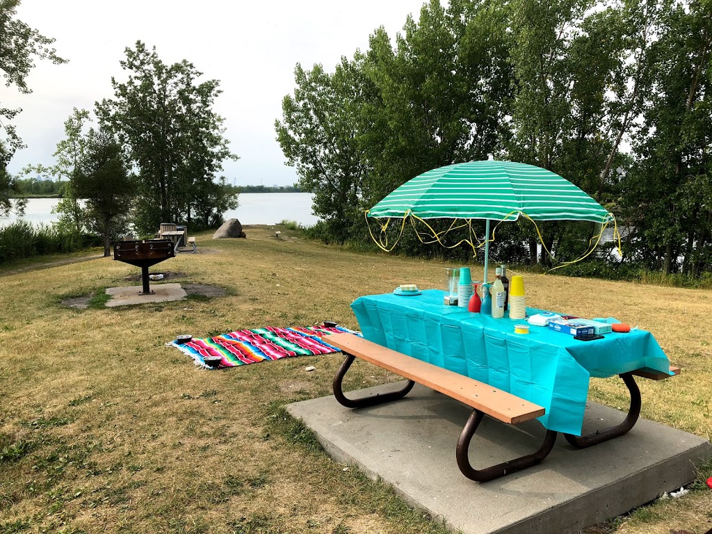 Léon-Gravel Park | 93 Boulevard Marie-Victorin, Brossard, QC J4X 1A3, Canada