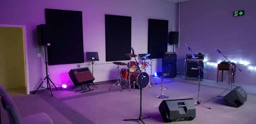 Jam Chamber Rehearsal Studio | 40 Lepage Ct, North York, ON M3J 2A2, Canada | Phone: (647) 932-6061