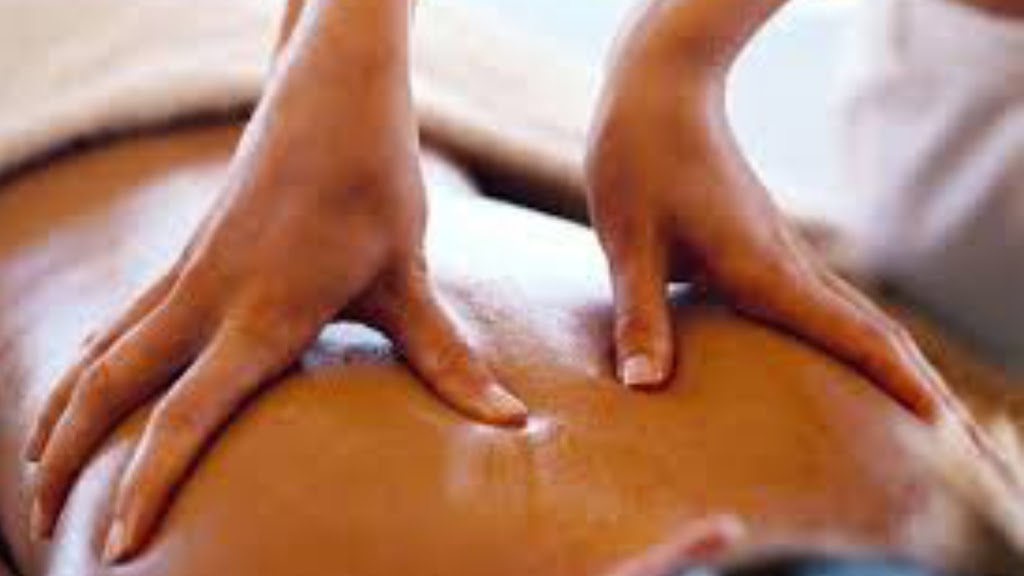Équilibre Corps & Âme massotherapeute Suzie Desrochers | 106 Rue de Mère Marie Pagé, Victoriaville, QC G6T 1R6, Canada | Phone: (819) 460-9586