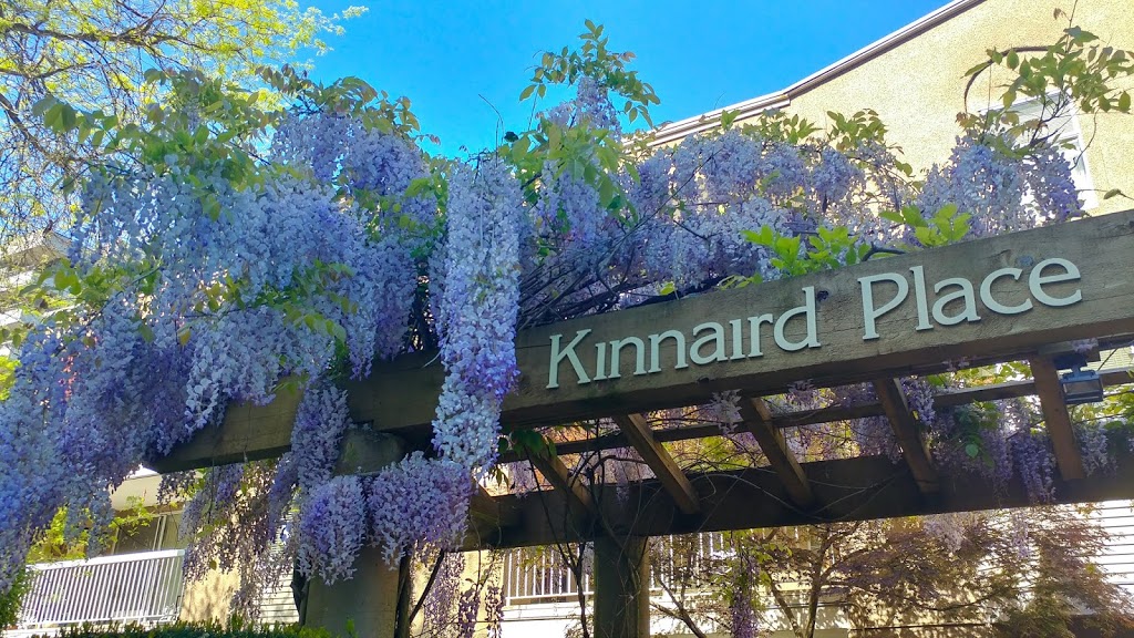 Kinnard Place Courtyard | 65 First St, New Westminster, BC V3L, Canada