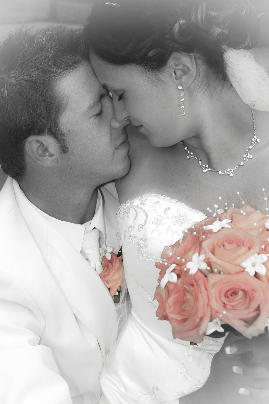 Moments We Live For | 2122 Brampton St, Hamilton, ON L8H 3T3, Canada | Phone: (905) 912-5046