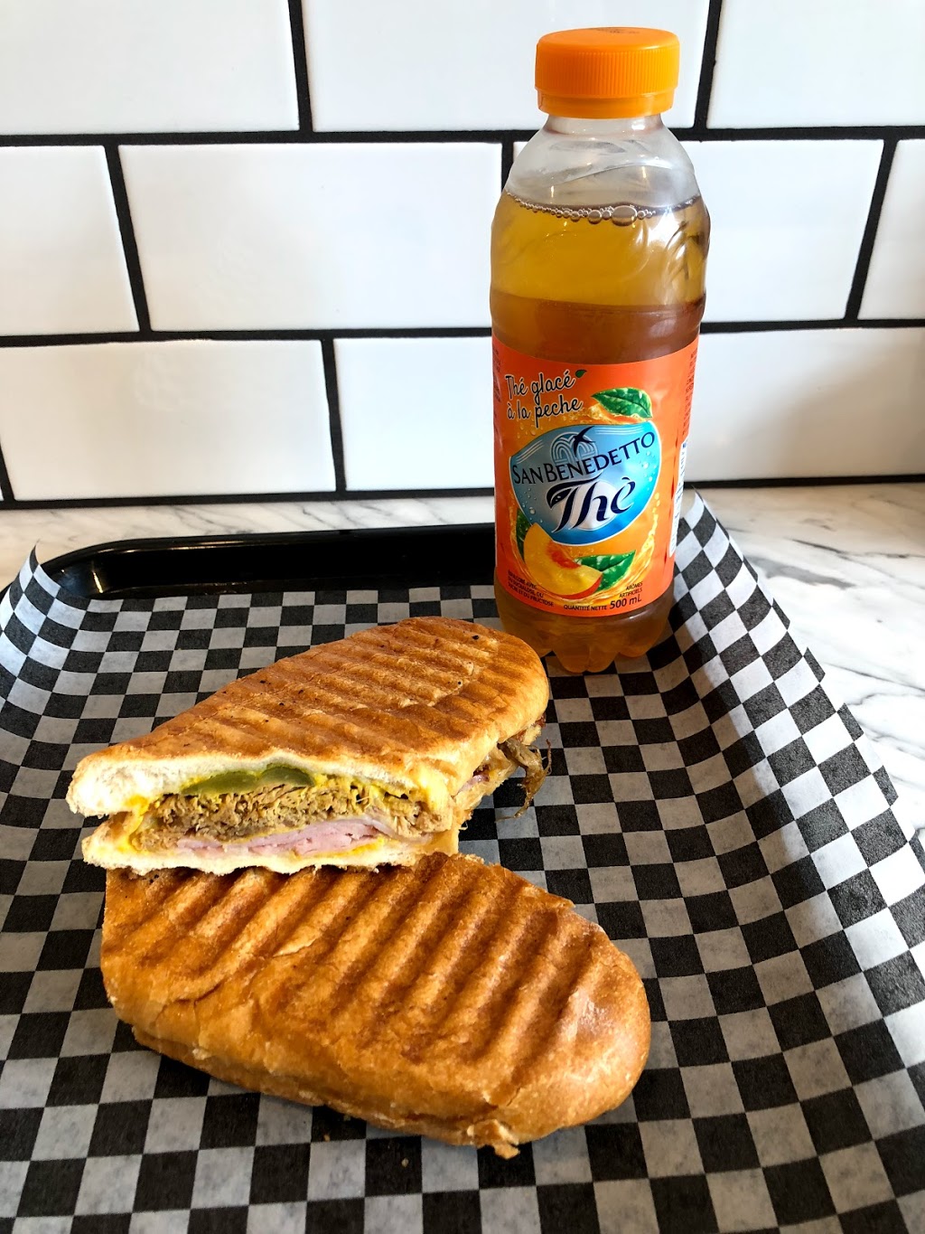 Forketta Épicerie Gourmet | 3589 Rue Beaubien E, Montréal, QC H1X 1H1, Canada | Phone: (514) 727-6885
