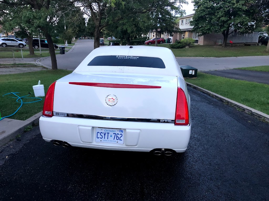 Rose Toronto Limousine | 25 Deverill Ct, Markham, ON L6G 0C7, Canada | Phone: (416) 838-3395
