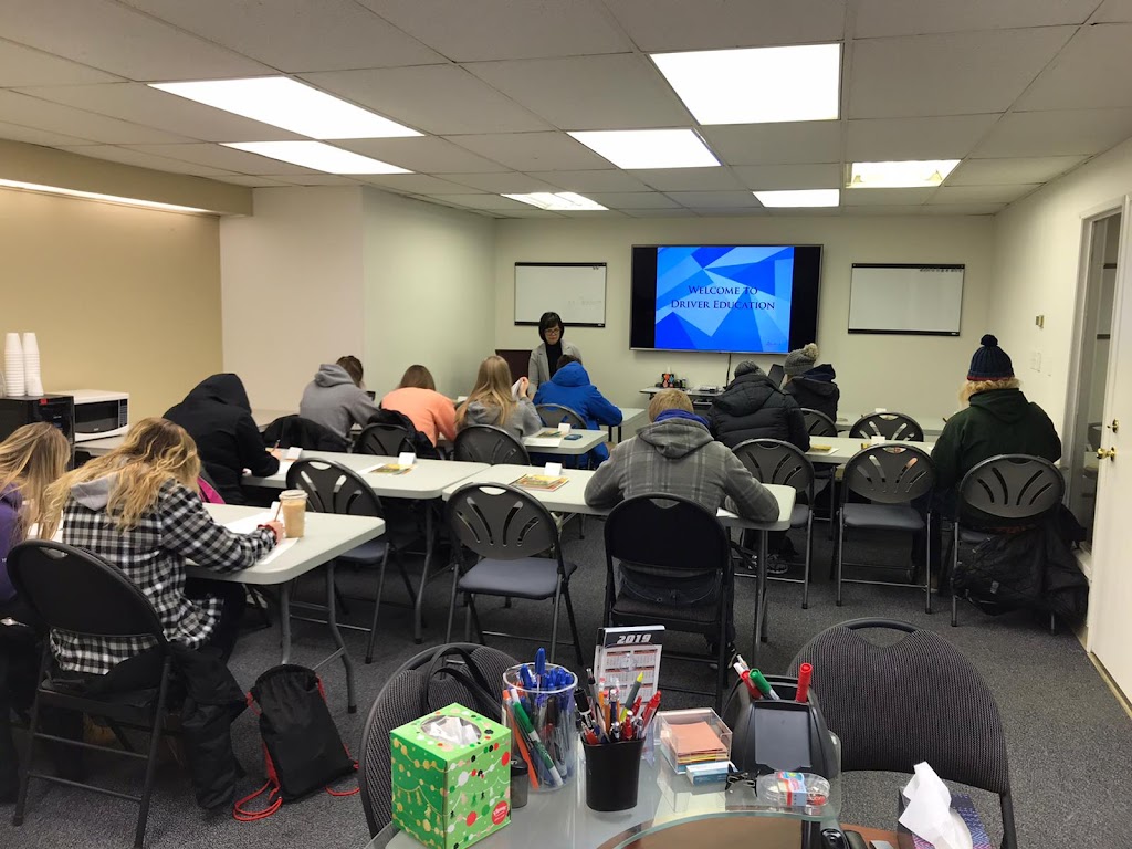 Advance Driving School Edmonton | 1703 16 Ave NW Unit#35, Edmonton, AB T6T 2C3, Canada | Phone: (780) 660-4090