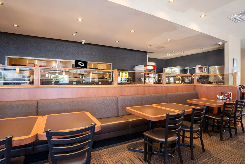 Sandman Hotel Oakville | 3451 South Service Rd W, Oakville, ON L6L 0C3, Canada | Phone: (289) 881-7263