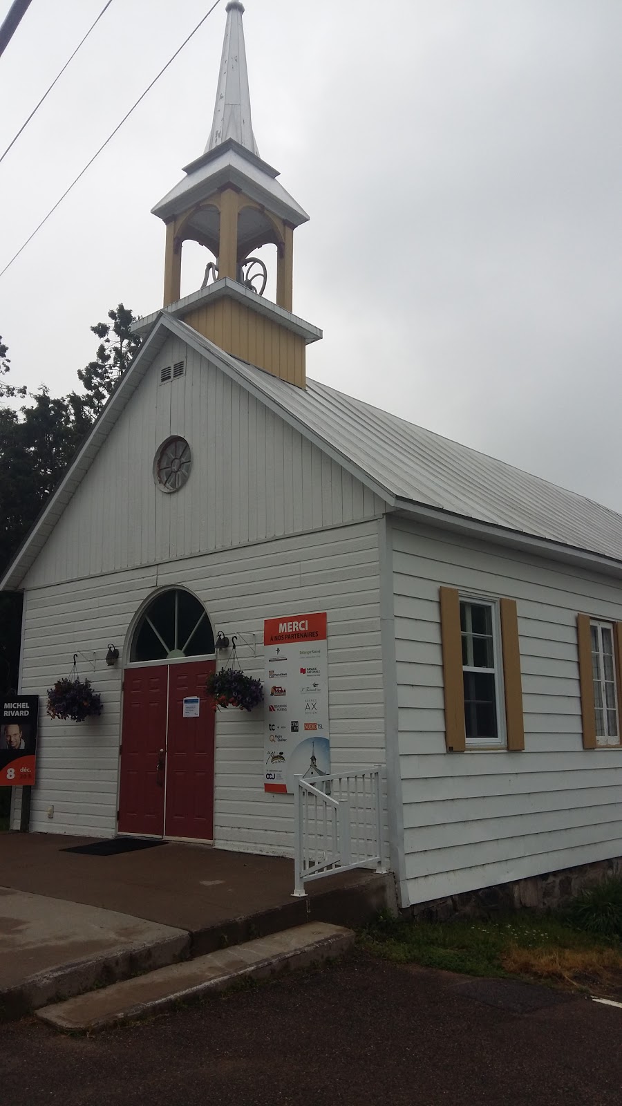 La Vieille Chapelle De Ste-Marcelline | 450 Rue Principale, Sainte-Marcelline-de-Kildare, QC J0K 2Y0, Canada | Phone: (450) 883-2241