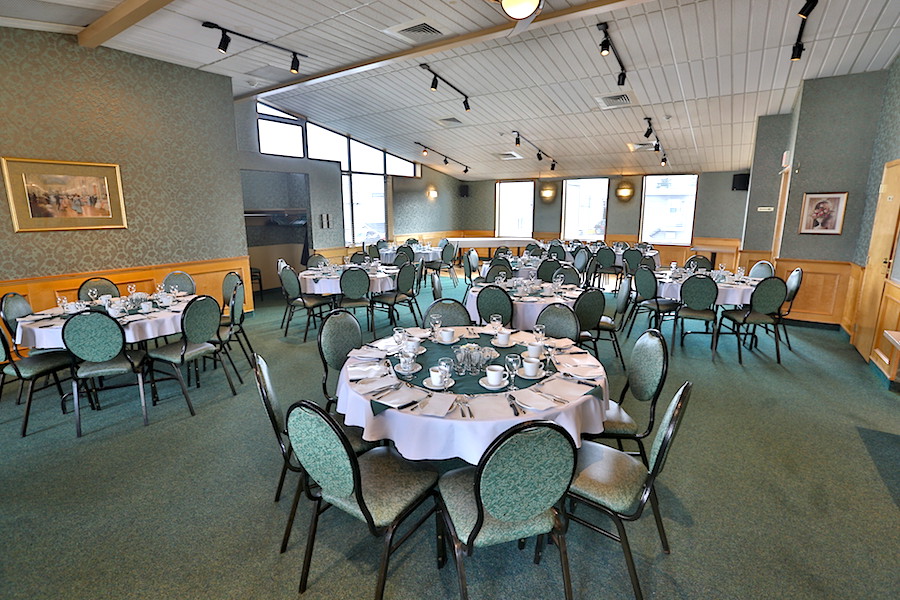 Restaurant Lussier | 2005 Rue Saint-Pierre O, Saint-Hyacinthe, QC J2T 1P8, Canada | Phone: (450) 773-1464
