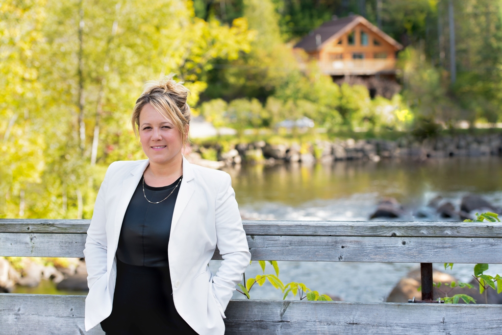 Caroline Magnan-David Remax Bonjour | 217 Rue Principale E local 201, Sainte-Agathe-des-Monts, QC J8C 1K5, Canada | Phone: (819) 421-1414