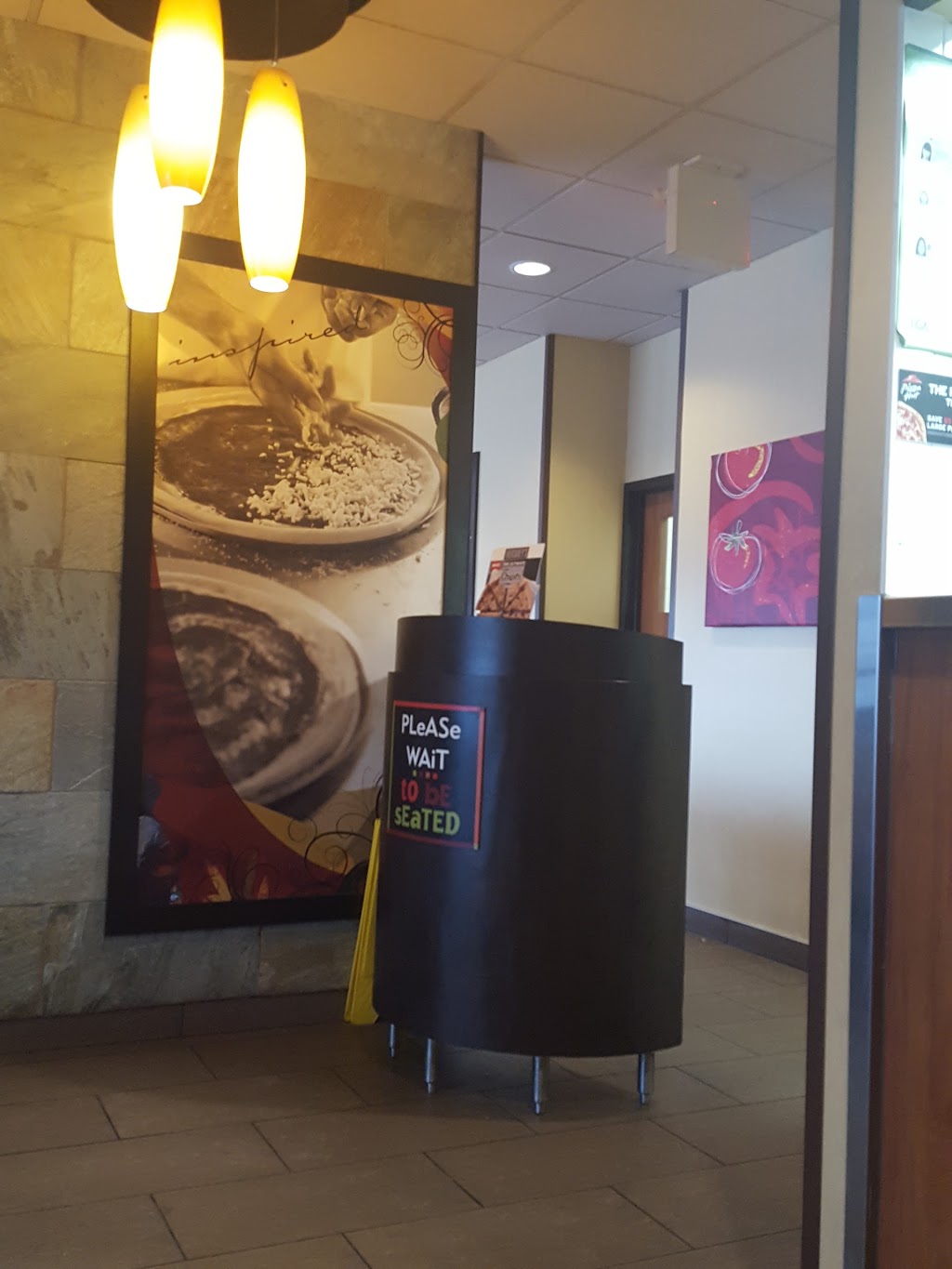 Pizza Hut | 3421 Portage Ave, Winnipeg, MB R3K 2C9, Canada | Phone: (204) 953-4124