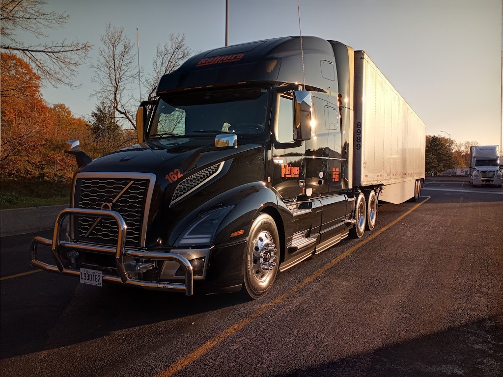 Rajpura Transport | 4225 Bd Hébert, Salaberry-de-Valleyfield, QC J6S 6J2, Canada | Phone: (514) 538-1732