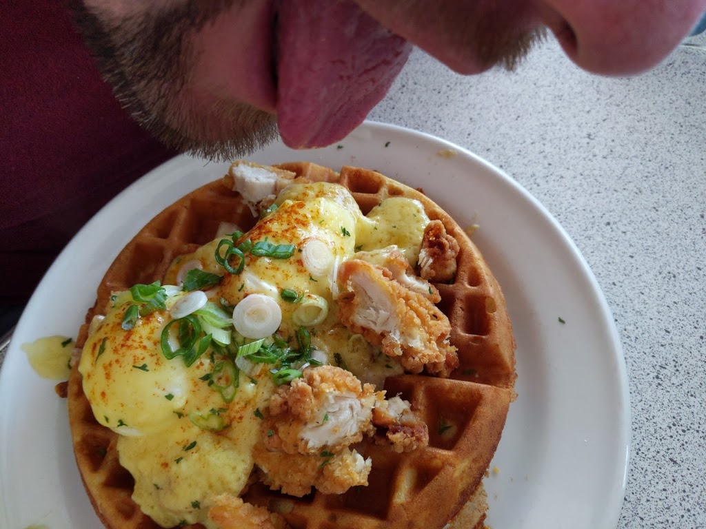 Mels Diner | 645 Westmount Rd E, Kitchener, ON N2E 2K1, Canada | Phone: (519) 579-0572