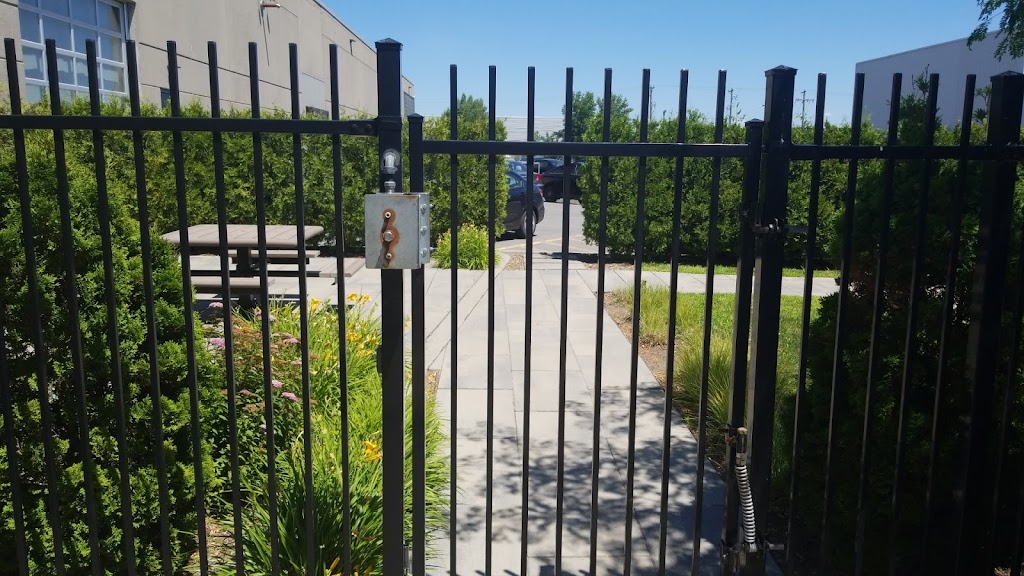 Régulvar | 3985 Boul Industriel, Laval, QC H7L 4S3, Canada | Phone: (450) 629-0435