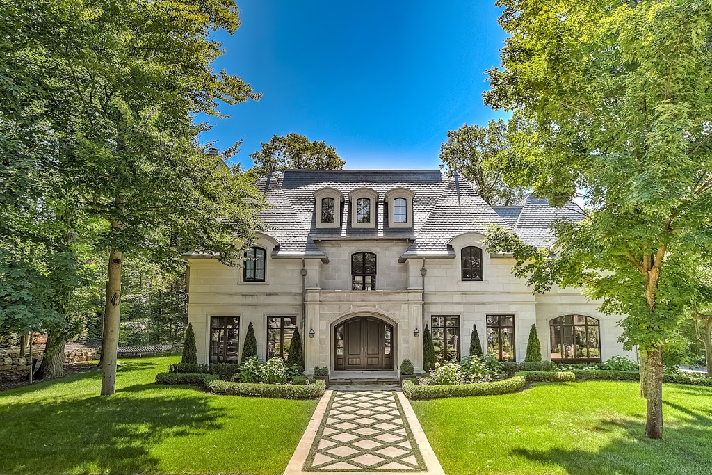 Christopher Kalec | Engel & Völkers - Courtier Immobilier | 635 Avenue Mercille, Saint-Lambert, QC J4P 2M1, Canada | Phone: (514) 942-3806