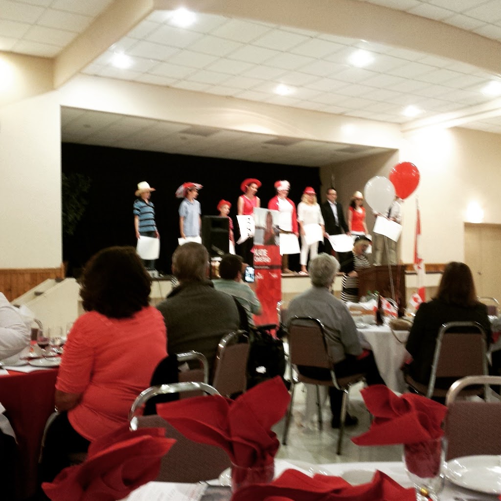 Portuguese Canadian Social Club | 346 Grand Ave E, Chatham, ON N7L 2T4, Canada | Phone: (519) 436-0040